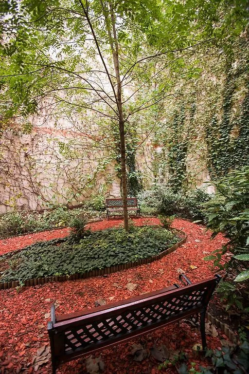 City Home Budapest Aparthotel