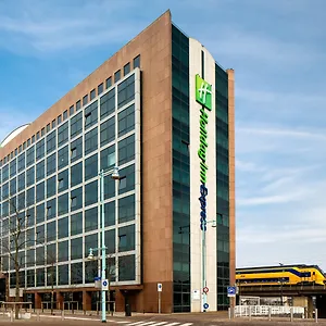 https://holiday-inn-express-amsterdam-sloterdijk-station.amsterdamhotelsnl.com