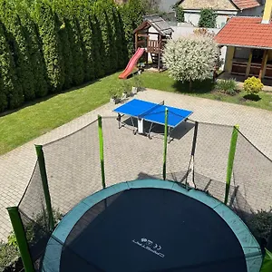 https://rvz-apartman.szeged-hotels.com