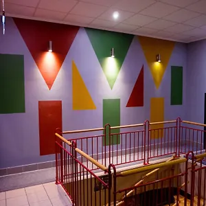  Hostel Deep